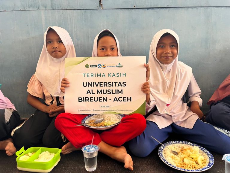 Endatoe Foundation dan Universitas Almuslim Salurkan Bantuan dan Gelar Masak Bersama untuk Warga Terdampak Banjir di Aceh Tengah