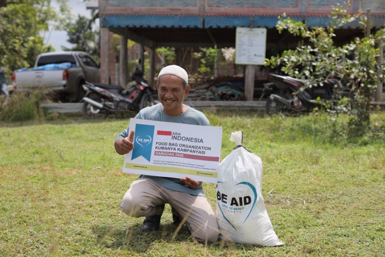 Merajut Senyum di Bumi Kambuek: Hangatnya Paket Pangan Be Aid, ASAR Humanity, dan Endatoe Foundation di Bulan Ramadhan